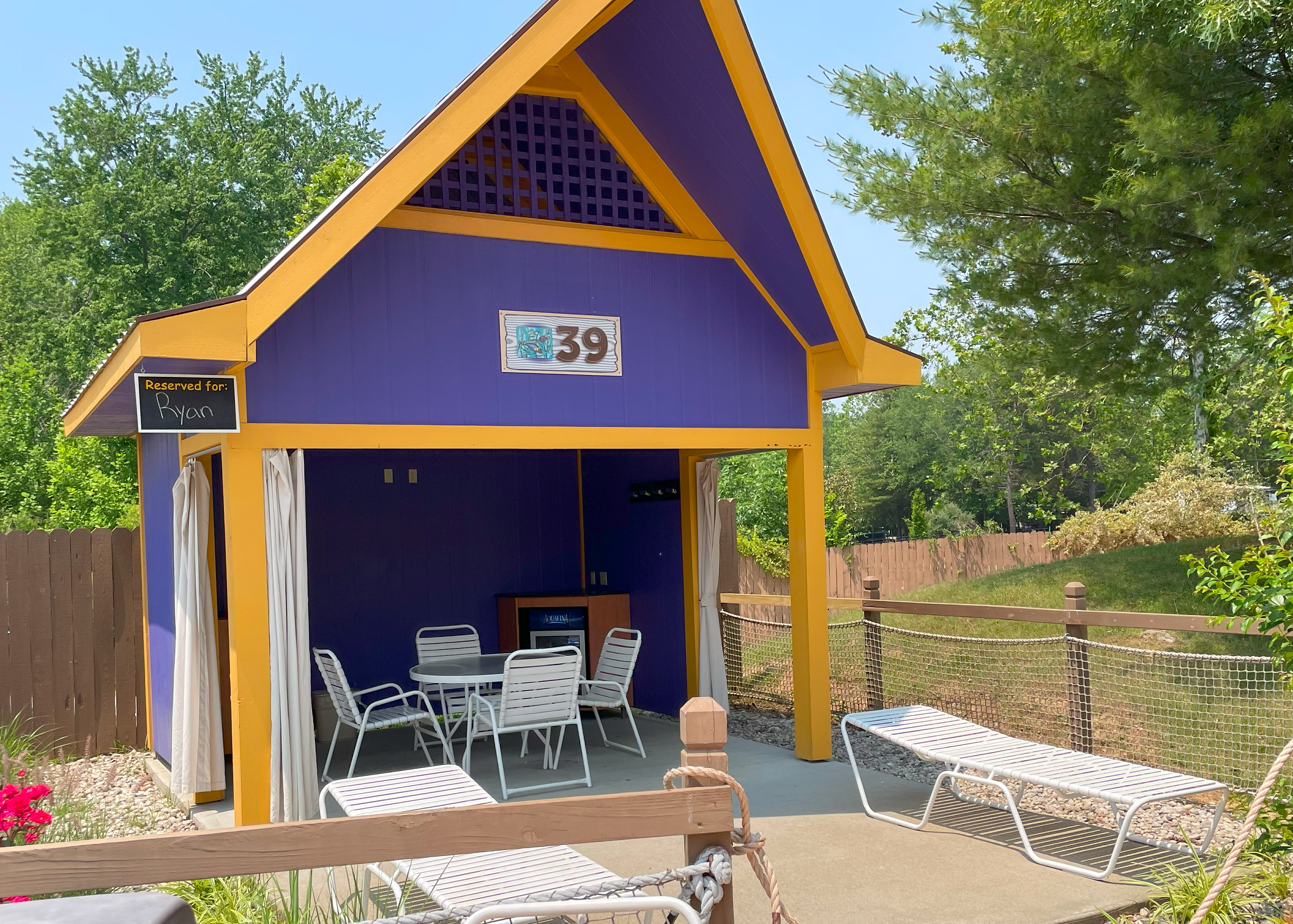 A Cabana rental in Splashin' Safari.