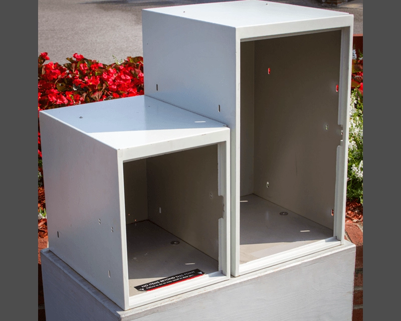 Locker Rentals at Holiday World & Splashin' Safari.